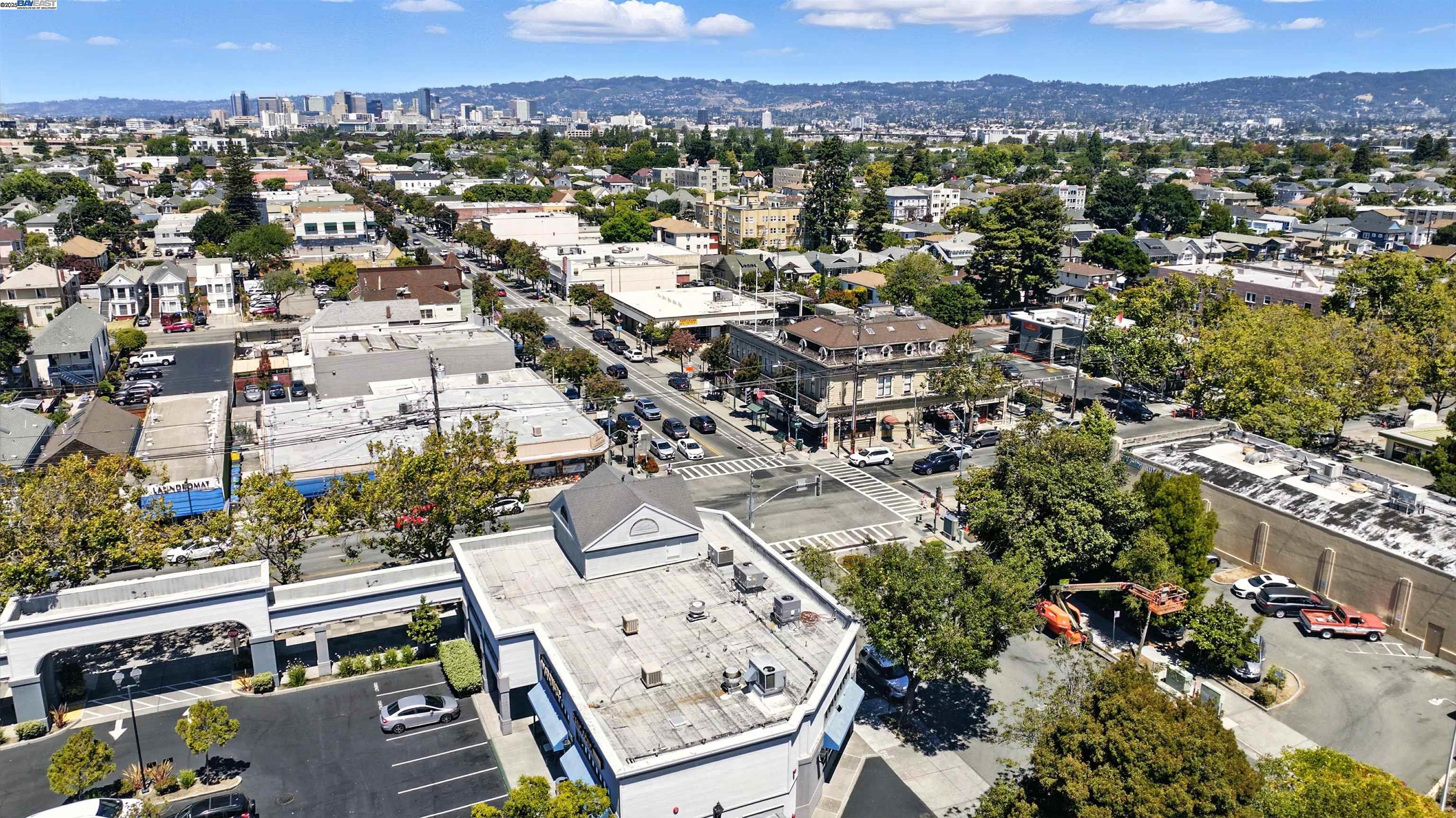 1321 Webster Street, Unit D303 Alameda, CA 94501 - Photo 22 of 23