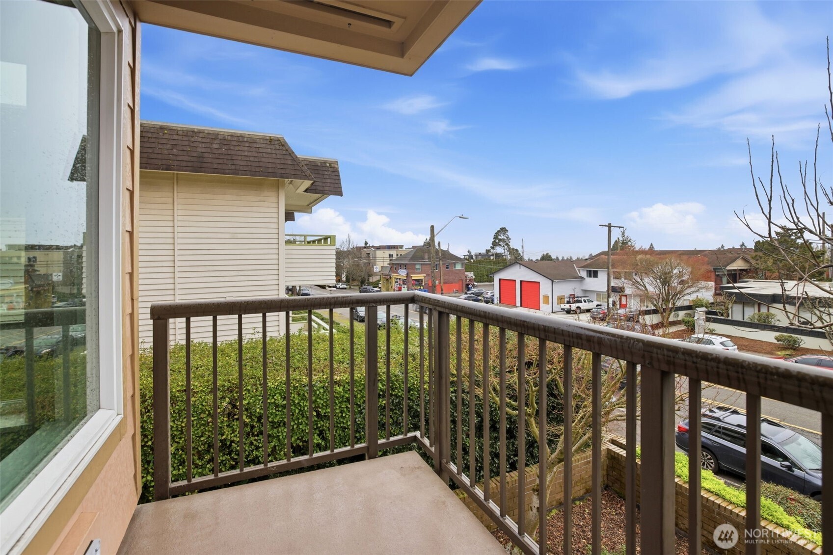 5642 California Avenue Southwest, Unit 3 Seattle, WA 98136 - Photo 24 of 28