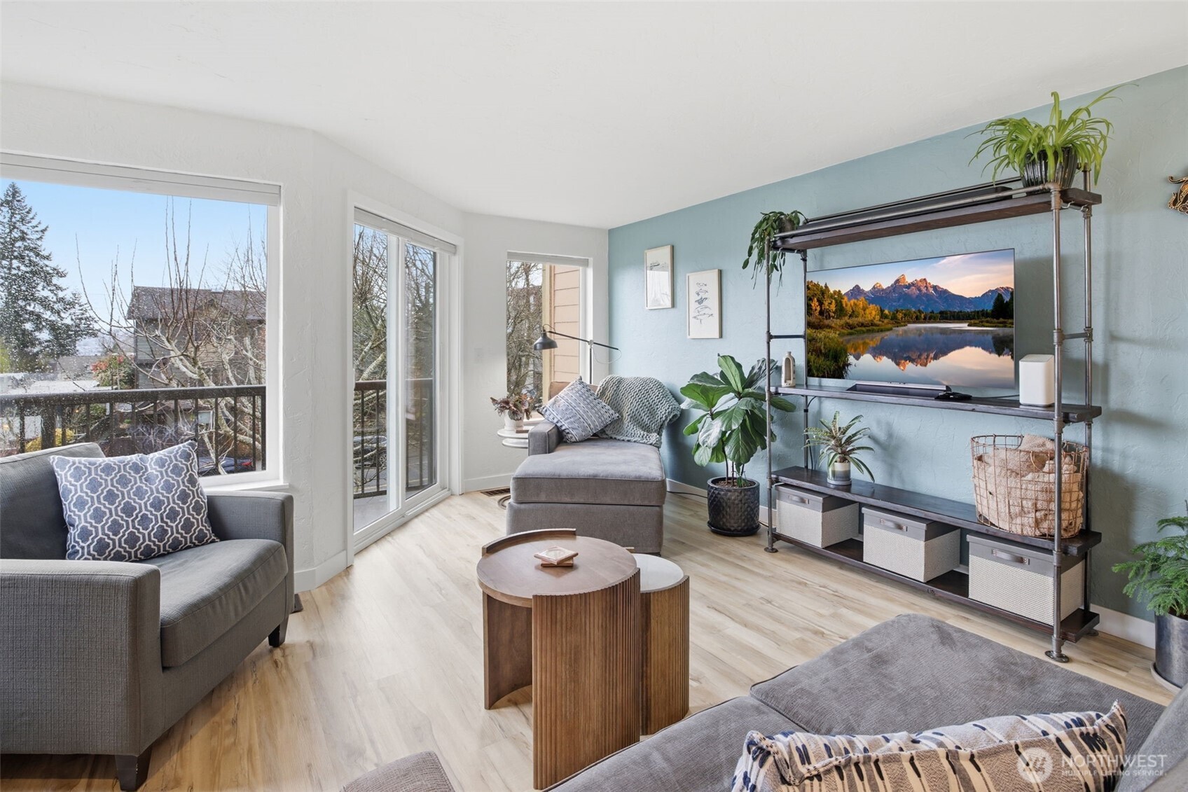 5642 California Avenue Southwest, Unit 3 Seattle, WA 98136 - Photo 8 of 28