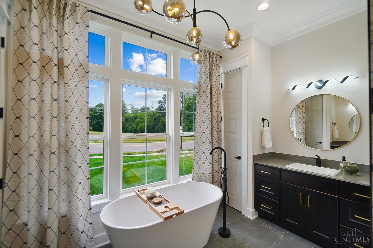 4708 Rosedale Road Middletown, OH 45042 - Photo 16 of 34 Gallery Image 16