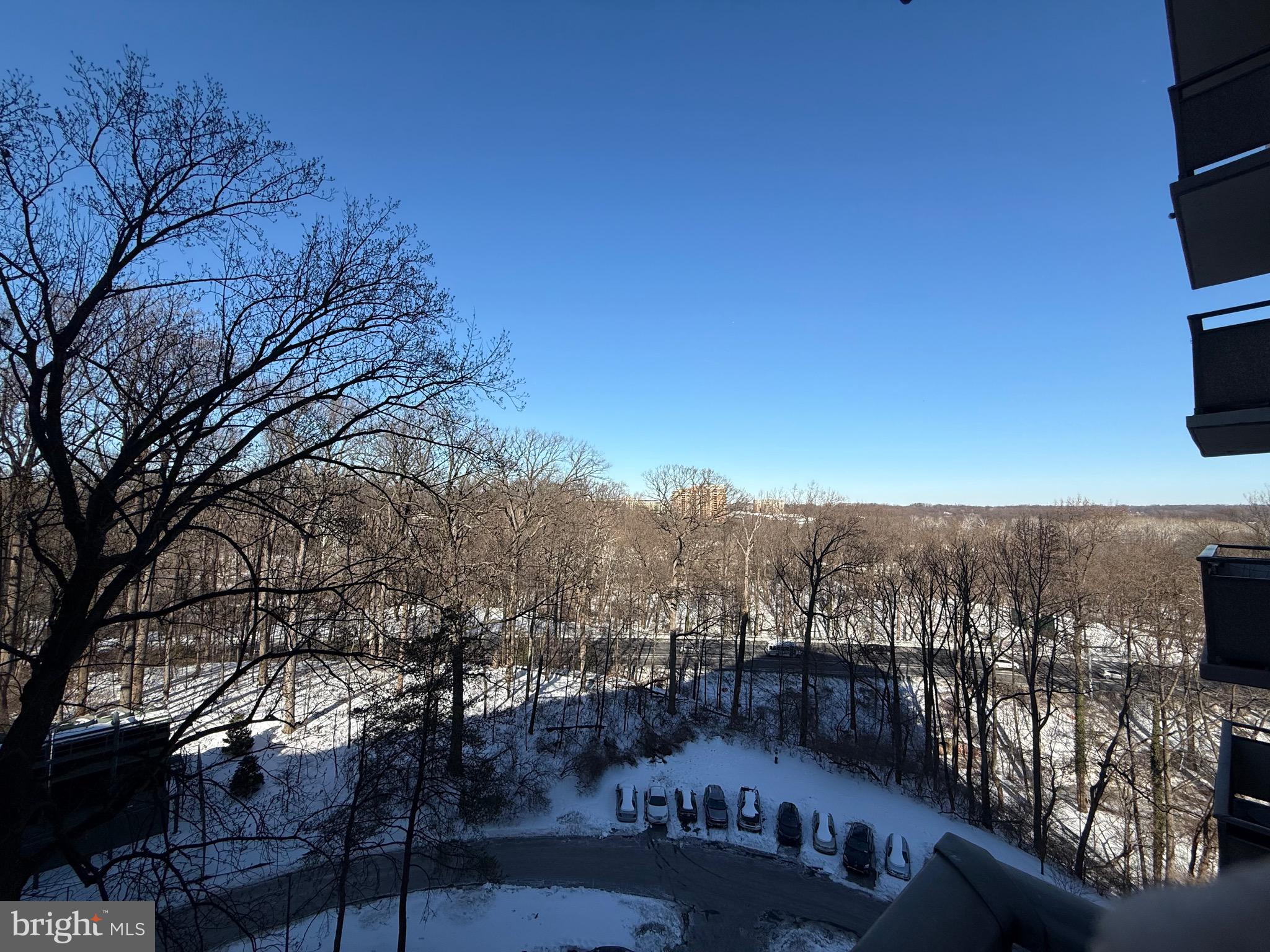 5225 Pooks Hill Road, Unit 724N Bethesda, MD 20814 - Photo 7 of 28