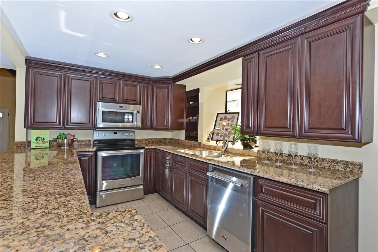 13932 Mango Drive Del Mar, CA 92014 - Photo 11 of 25