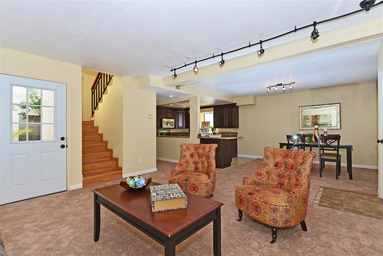 13932 Mango Drive Del Mar, CA 92014 - Photo 9 of 25