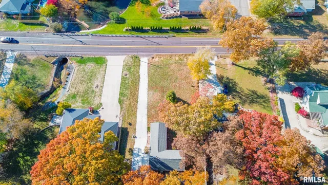 $2,099 | 2060 North Morton Avenue, Morton, IL 61550