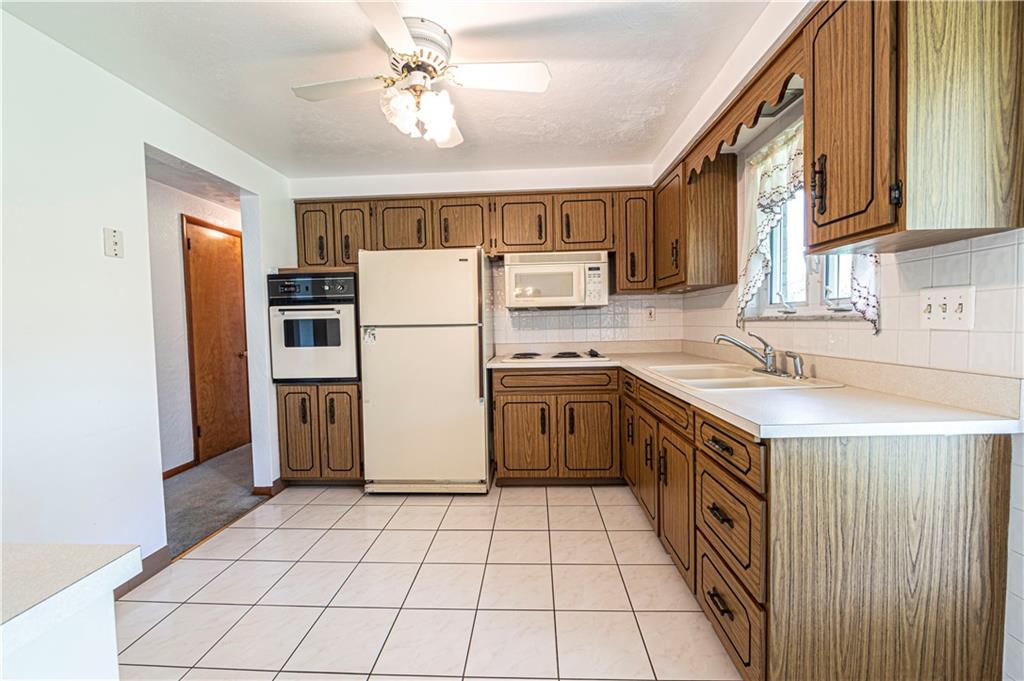 11725 McKee Road Irwin, PA 15642 - Photo 6 of 20 Gallery Image 6