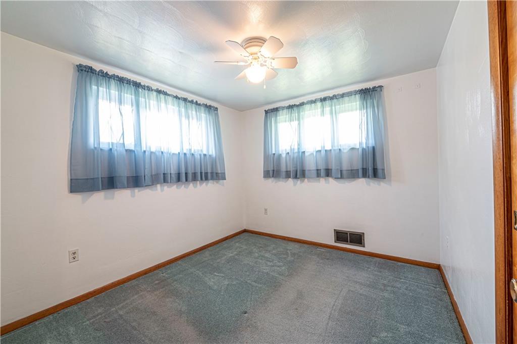 11725 McKee Road Irwin, PA 15642 - Photo 10 of 20 Gallery Image 10