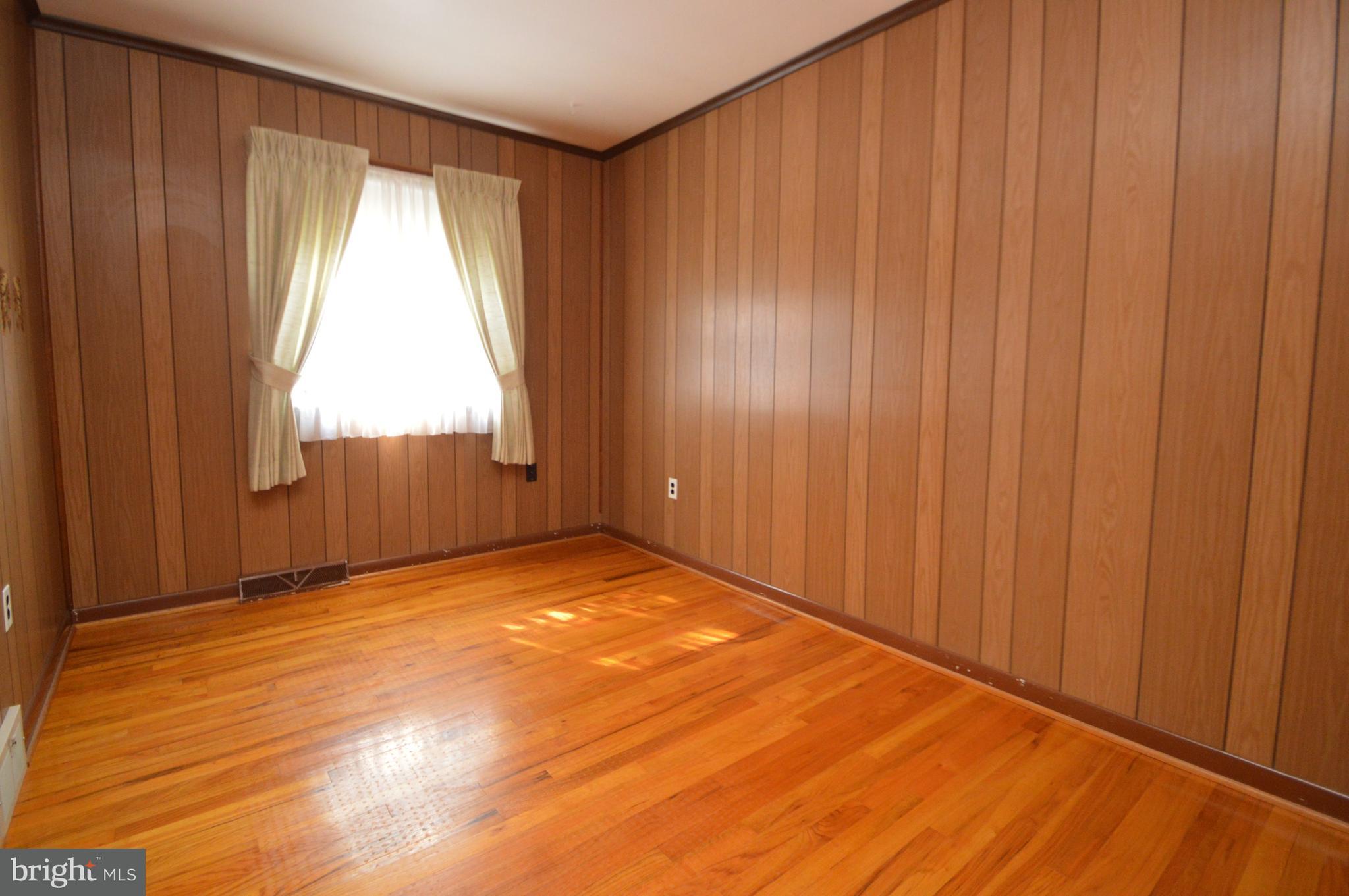 505 Spring Avenue Lititz, PA 17543 - Photo 12 of 18