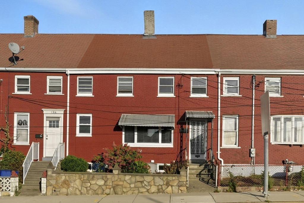 130 Broadway Fall River, MA 02721 - Photo 1 of 42 a front view of a building