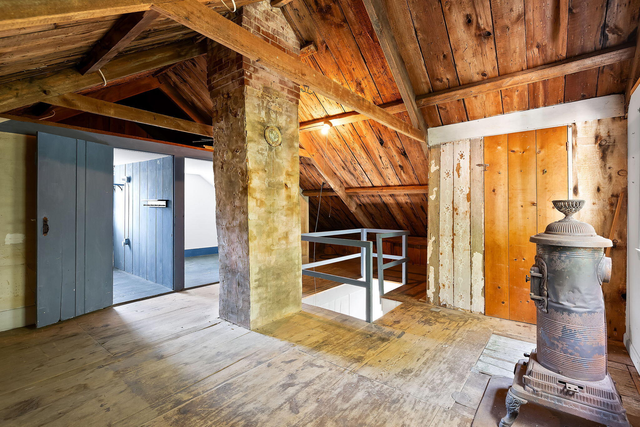 102 Portanimicut Road Orleans, MA 02653 - Photo 18 of 36 a view of a room with wooden floor and windows