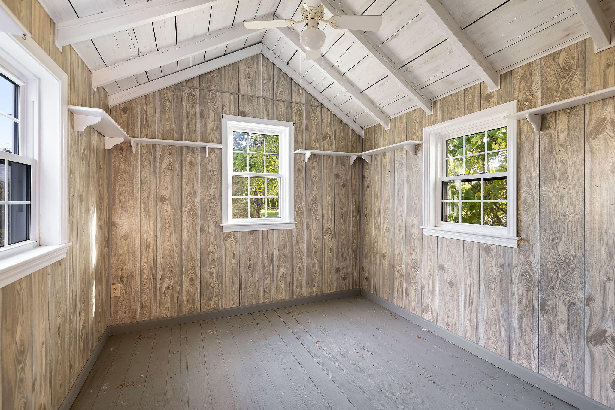 102 Portanimicut Road Orleans, MA 02653 - Photo 20 of 36 an empty room with windows