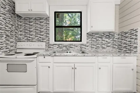 $215,000 | 1627 Bilbo Street, Lake Charles, LA 70601