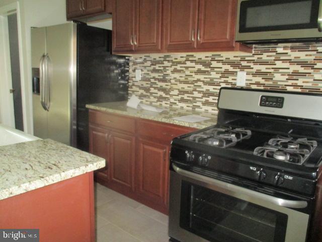 4660 Marble Hall Road Baltimore, MD 21239 - Photo 8 of 23