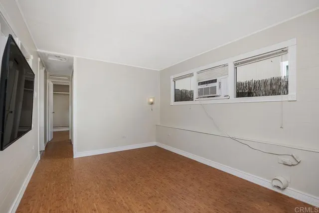 $229,000 | 523 North Vulcan Avenue, Unit 3, Encinitas, CA 92024