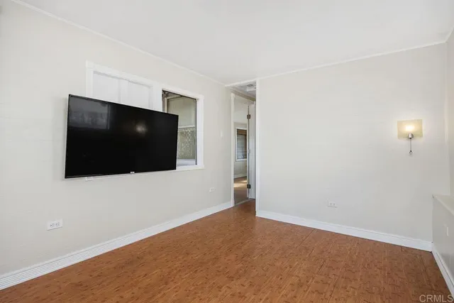 $229,000 | 523 North Vulcan Avenue, Unit 3, Encinitas, CA 92024