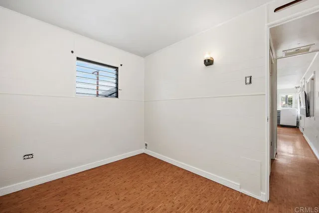 $229,000 | 523 North Vulcan Avenue, Unit 3, Encinitas, CA 92024