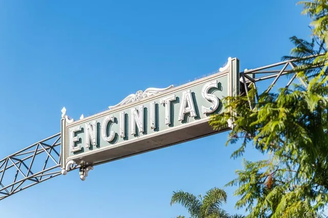 $229,000 | 523 North Vulcan Avenue, Unit 3, Encinitas, CA 92024