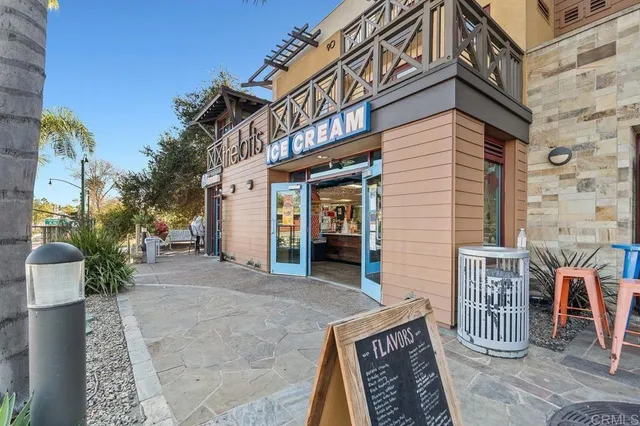 $229,000 | 523 North Vulcan Avenue, Unit 3, Encinitas, CA 92024