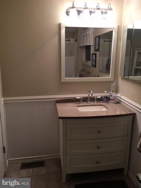 82 Harvey Road Harpers Ferry, WV 25425 - Photo 9 of 10 Bath