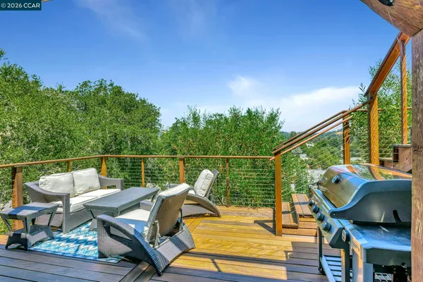$2,300,000 | 1825 St Andrews Drive, Moraga, CA 94556