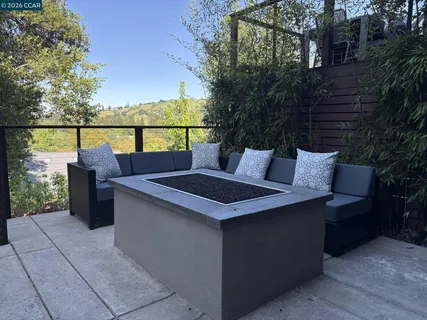 $2,300,000 | 1825 St Andrews Drive, Moraga, CA 94556