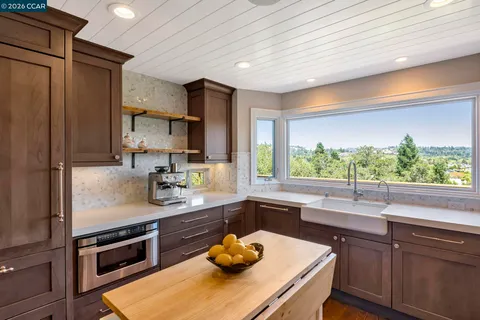 $2,300,000 | 1825 St Andrews Drive, Moraga, CA 94556