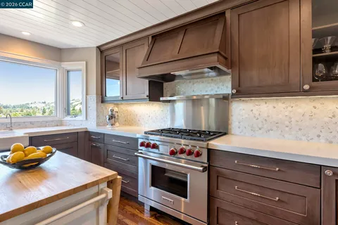 $2,300,000 | 1825 St Andrews Drive, Moraga, CA 94556
