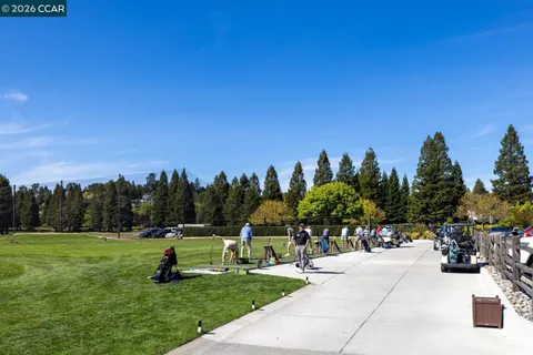 $2,300,000 | 1825 St Andrews Drive, Moraga, CA 94556