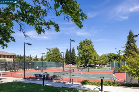 $2,300,000 | 1825 St Andrews Drive, Moraga, CA 94556