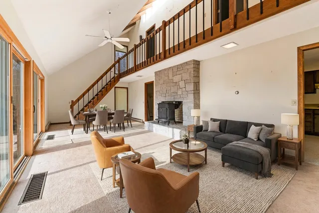 $559,900 | 138 Trow Hill Road, Sunapee, NH 03782