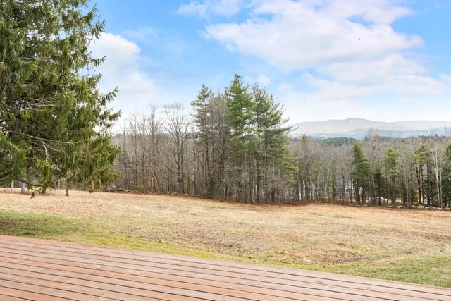 $559,900 | 138 Trow Hill Road, Sunapee, NH 03782