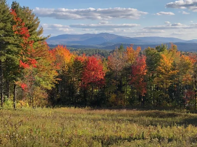 $559,900 | 138 Trow Hill Road, Sunapee, NH 03782