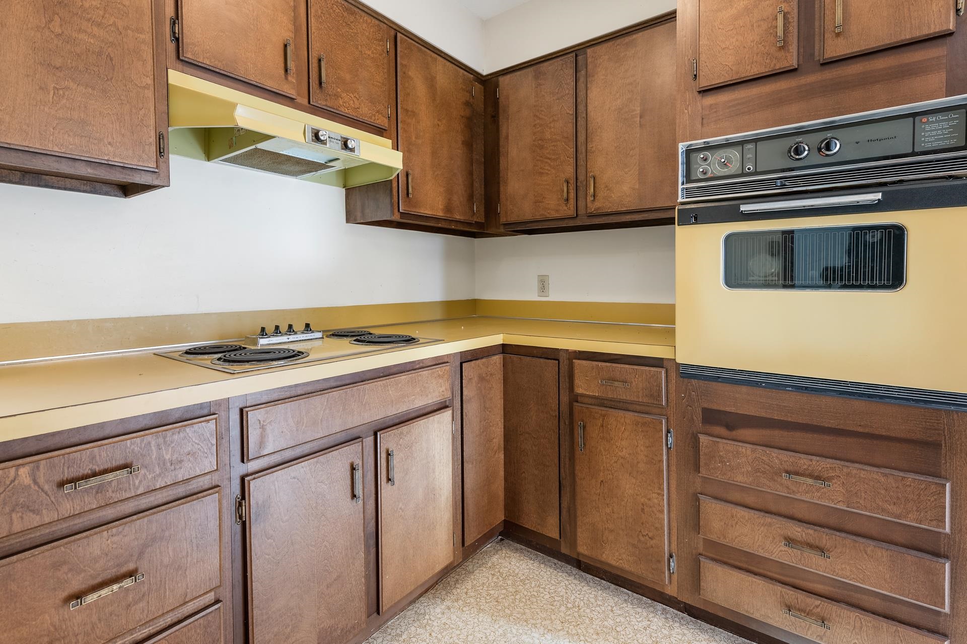 138 Trow Hill Road Sunapee, NH 03782 - Photo 8 of 33