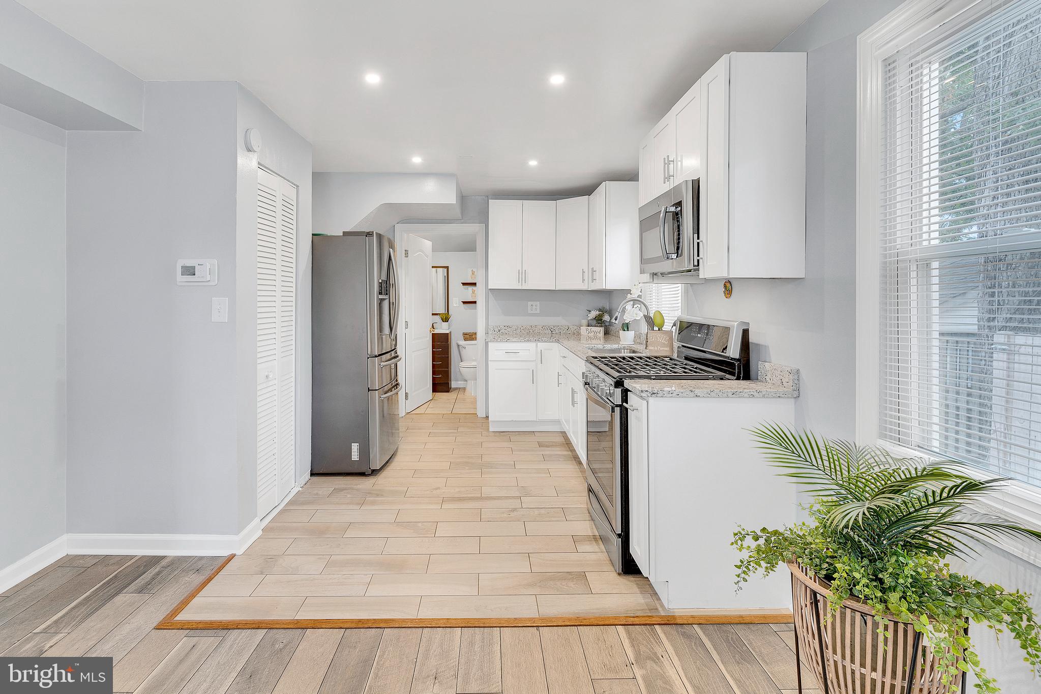 6912 Annapolis Road Hyattsville, MD 20784 - Photo 8 of 33 Gallery Image 8