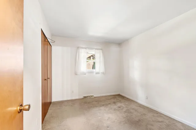 $258,000 | 1950 Catalina Avenue, Jackson, MI 49201