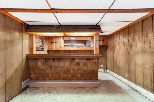 $258,000 | 1950 Catalina Avenue, Jackson, MI 49201