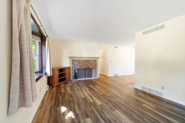 $258,000 | 1950 Catalina Avenue, Jackson, MI 49201