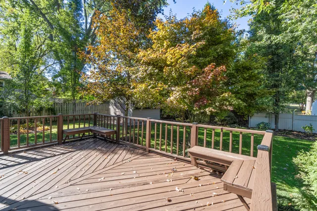 $258,000 | 1950 Catalina Avenue, Jackson, MI 49201