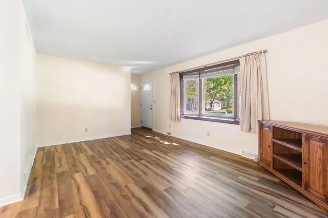 $258,000 | 1950 Catalina Avenue, Jackson, MI 49201