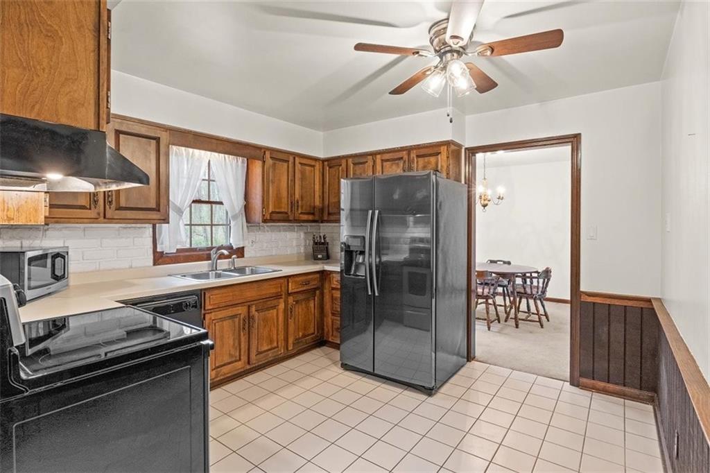 150 Mary Reed Road Baden, PA 15005 - Photo 9 of 25 Gallery Image 9