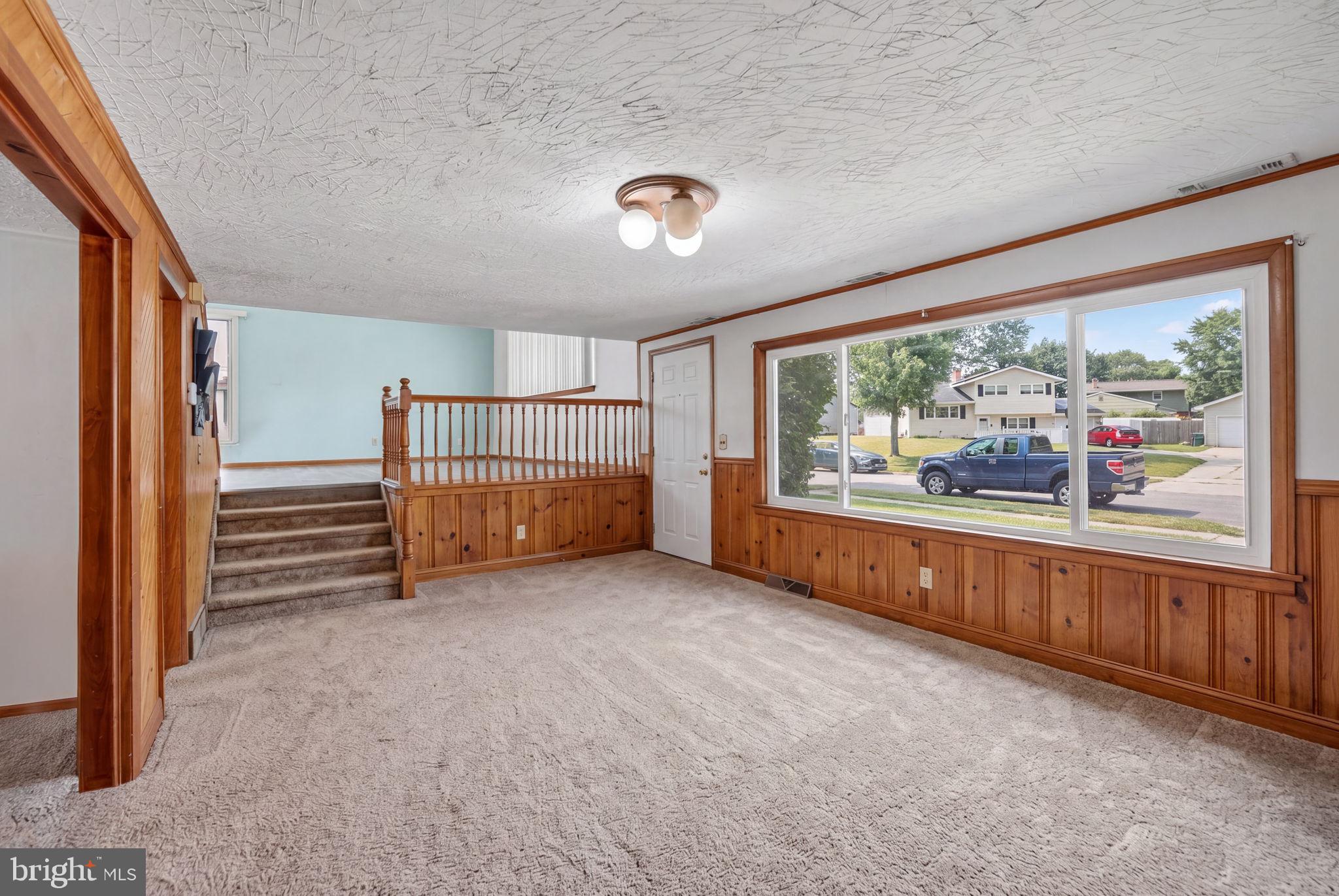 1301 Greentree Road Newark, DE 19713 - Photo 13 of 30 Spacious living area with natural light.