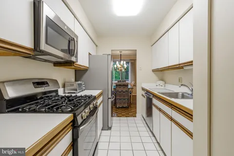 $365,000 | 1655 Oakwood Drive, Unit CONDO 316, Penn Valley, PA 19072