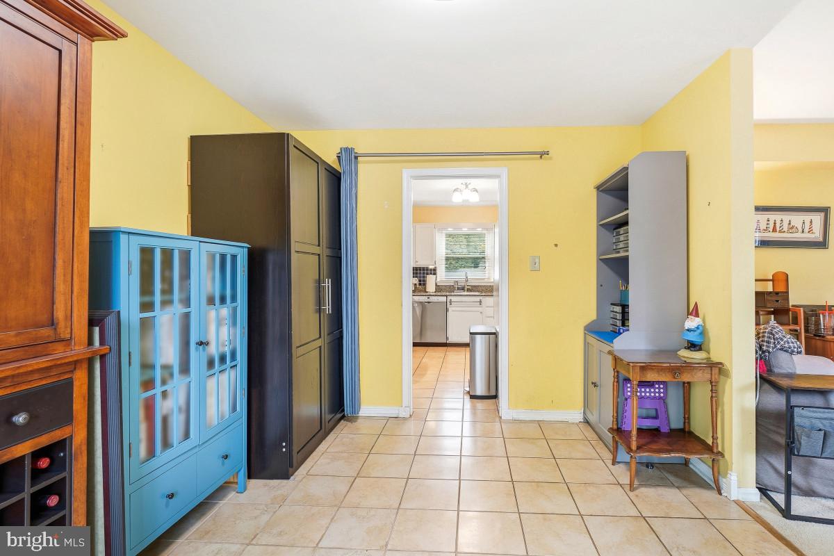 404 Tapawingo Road Southeast Vienna, VA 22180 - Photo 13 of 44
