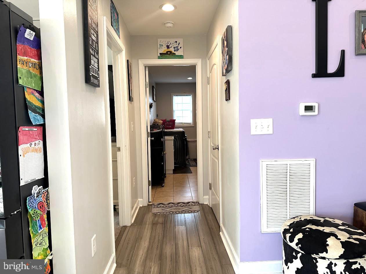 7082 Cannon Road Bridgeville, DE 19933 - Photo 19 of 67 a view of livingroom with furniture and workspace