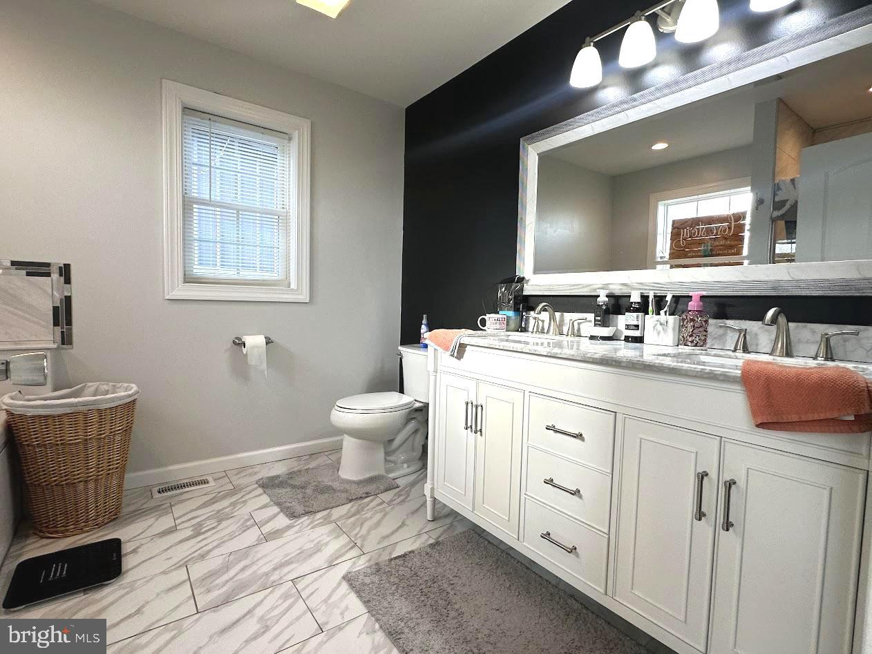 7082 Cannon Road Bridgeville, DE 19933 - Photo 27 of 67 Primary Bath