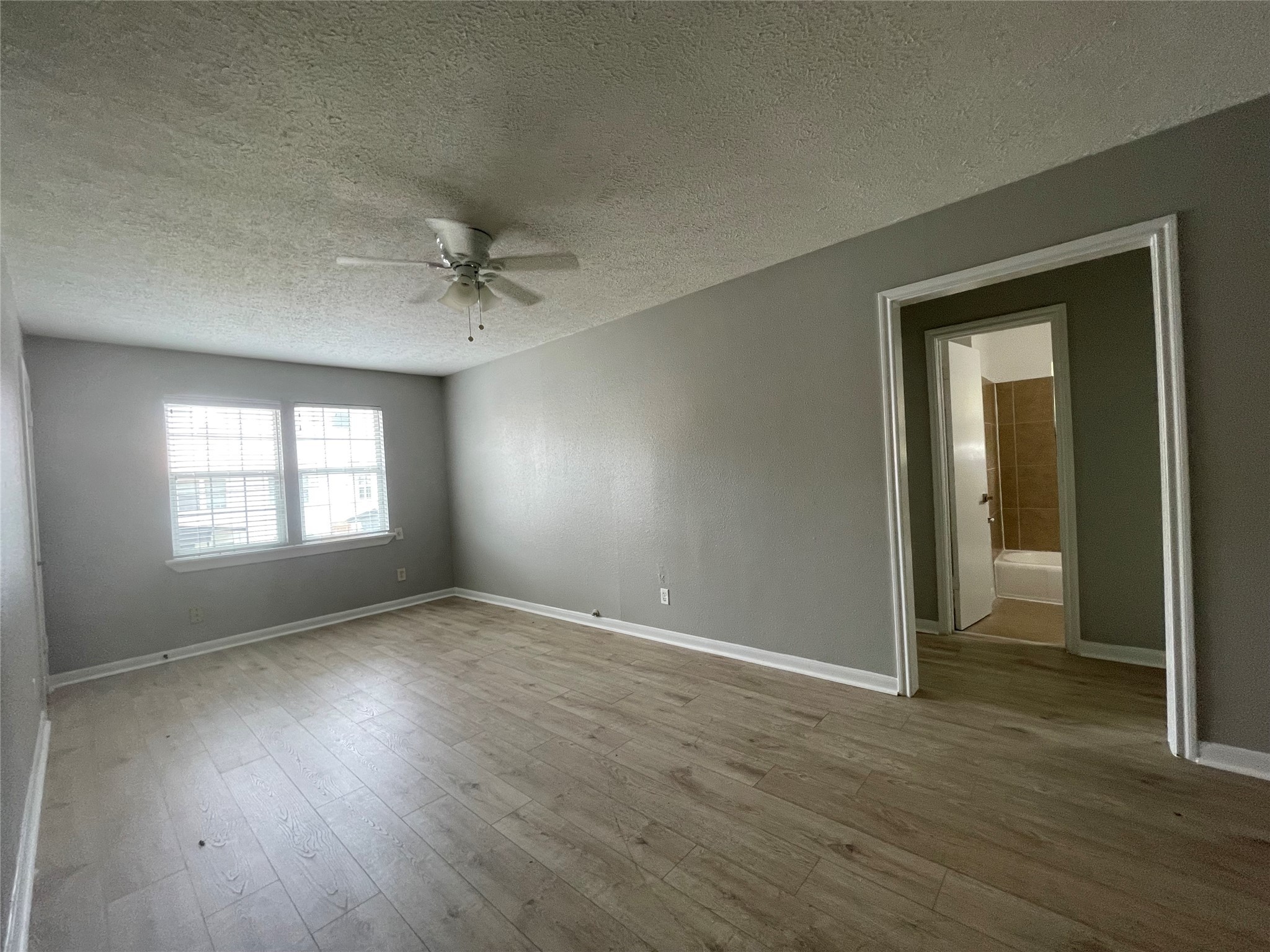 2411 Bastrop Street, Unit 4 Houston, TX 77004 - Photo 3 of 7 pictures of a model unit