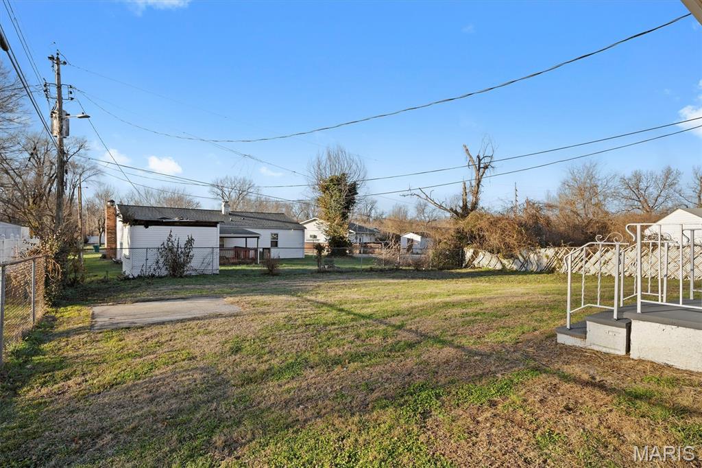 754 North 68th Street East St. Louis, IL 62203 - Photo 19 of 22