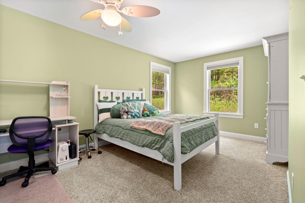 92 Riverview Park Road Manchester, NH 03102 - Photo 10 of 40 Gallery Image 10