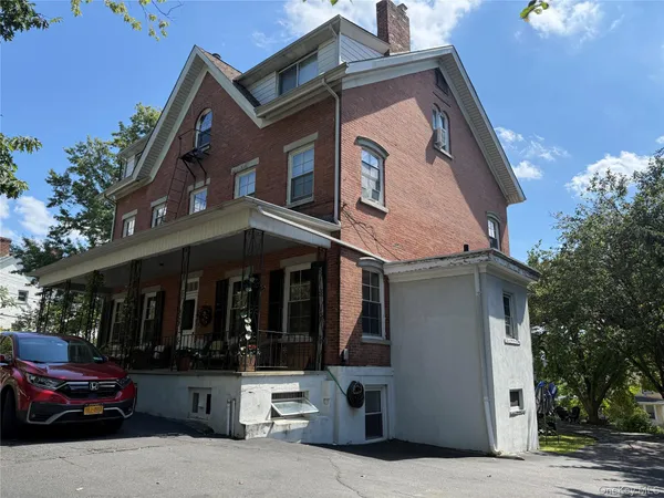 a car parked in front of building