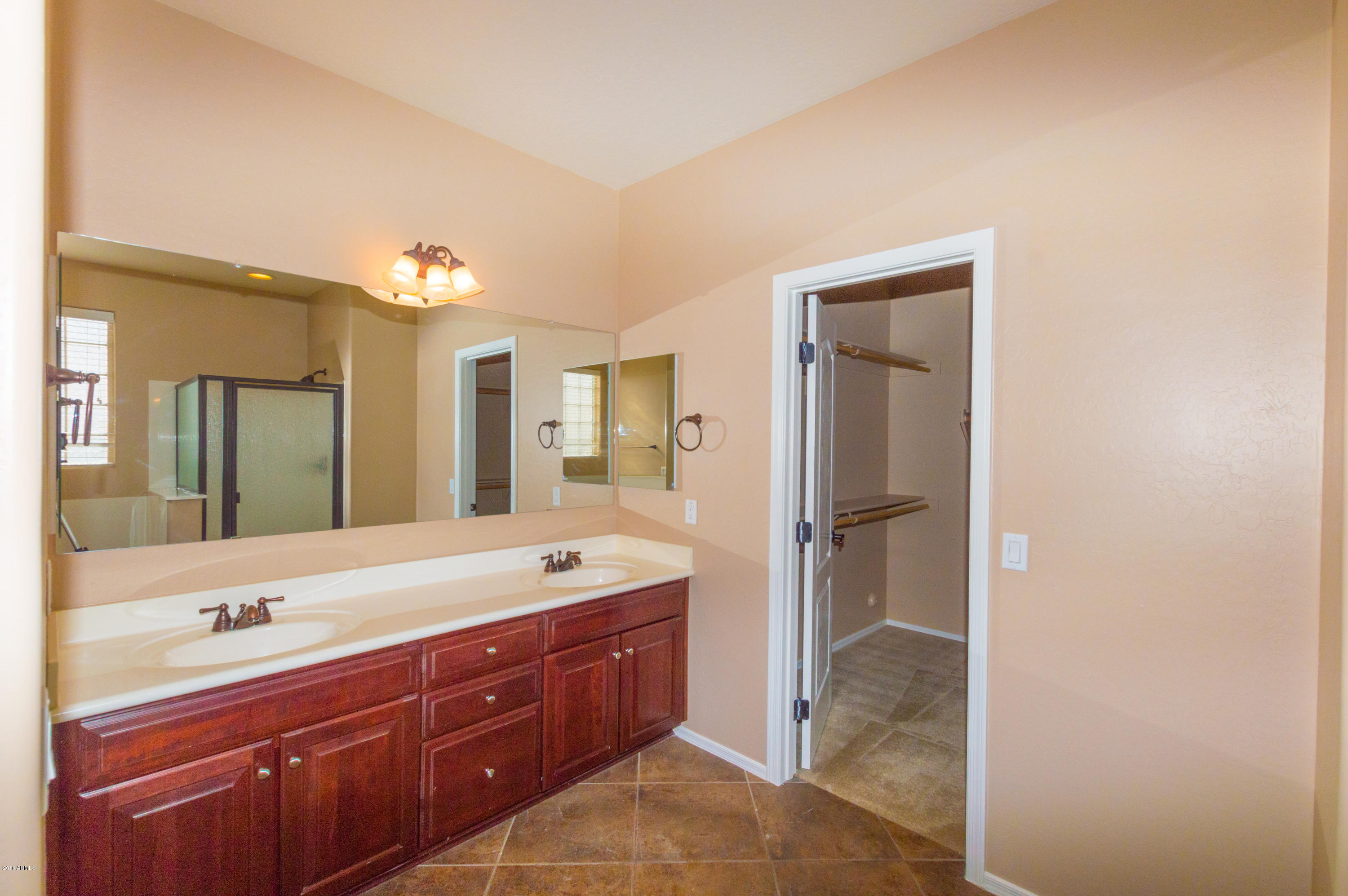 19090 North Lariat Road Maricopa, AZ 85138 - Photo 11 of 30 11 Master Bathroom