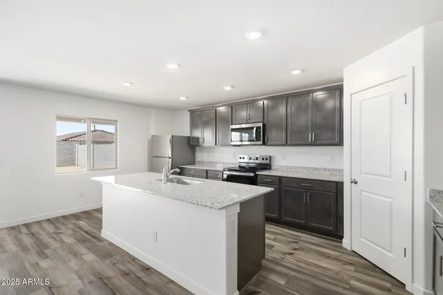 $368,900 | 1074 West Virginia Avenue, Florence, AZ 85132